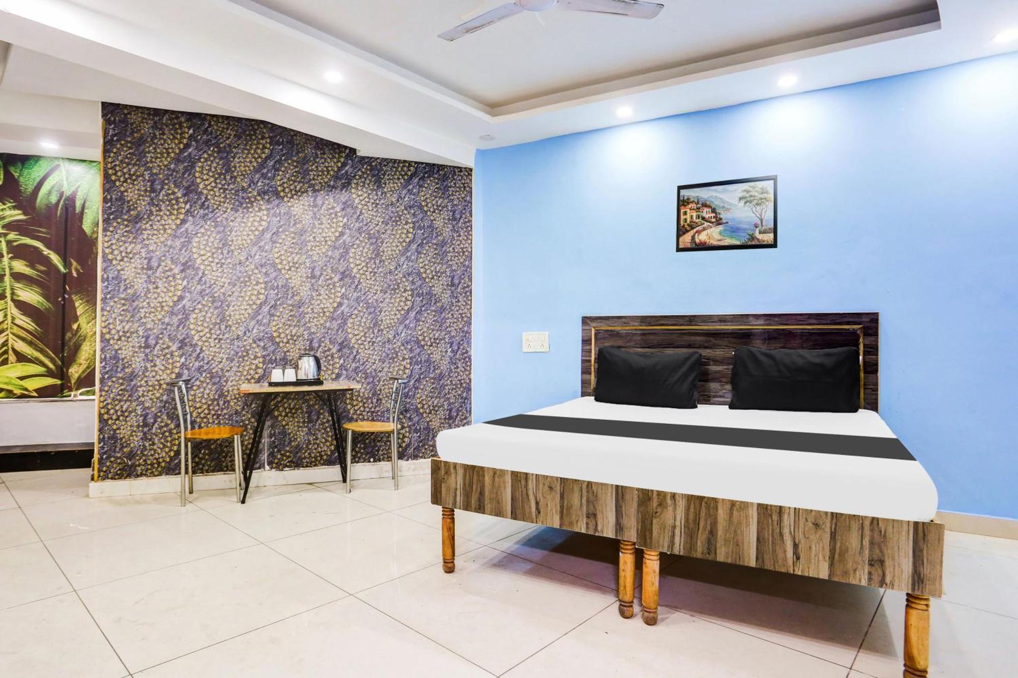 Hotel Rk Plaza Nové Dillí Exteriér fotografie